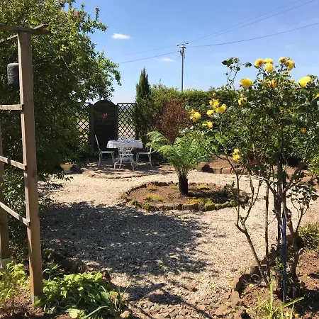 Le Jardin Des Fées Savigny-le-Vieux