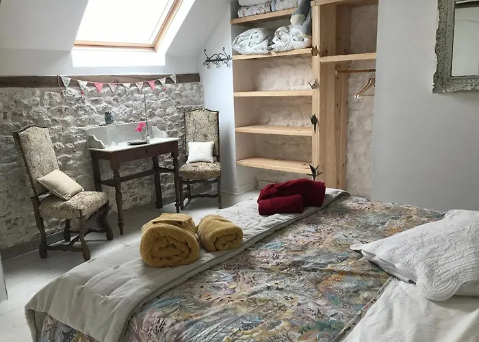 Le Jardin Des Fées Couette-café