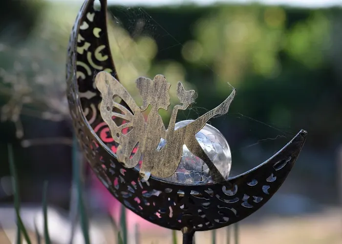 Le Jardin Des Fées Savigny-le-Vieux