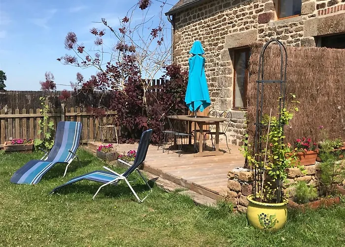 Le Jardin Des Fées Couette-café 3*