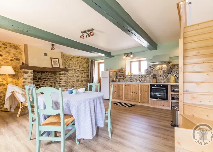 Le Jardin Des Fées Savigny-le-Vieux